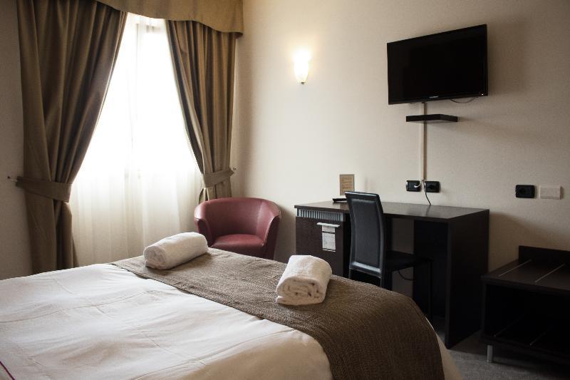 Virginia Resort & Spa - Adults Only Monteforte Irpino Exteriör bild